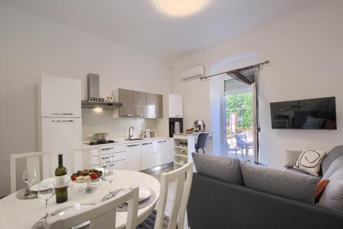 Zdjęcie z galerii obiektu Apartman Emilia w Puli
