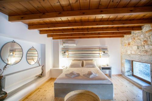 Un pat sau paturi într-o cameră la As long as you dreaming!