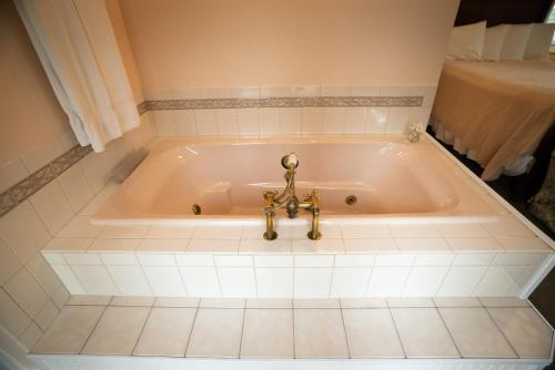 Gambar di galeri bagi Garden Grove Inn Bed and Breakfast di Union Pier