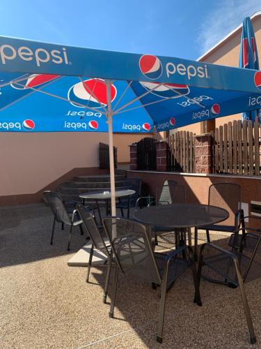 Fotografie z fotogalerie ubytování Penzion Vinařský dům PÁLAVA v destinaci Strachotín