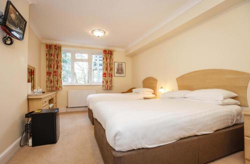 Gallery image of The Grove Hotel in Bournemouth