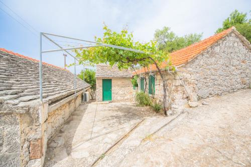 Gambar di galeri bagi Dalmatian Stone House di Rogoznica