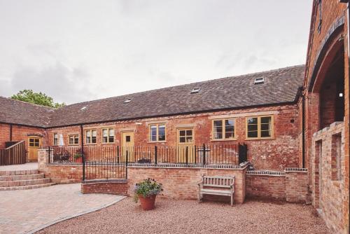 Swallow's Barn – Photos 3