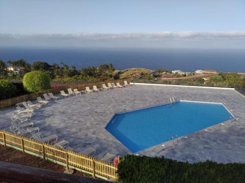 Pogled na bazen v nastanitvi Parador de La Palma oz. v okolici