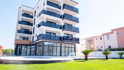 Fotografie z fotogalerie ubytování Hotel Lejla v destinaci Donji Štoj