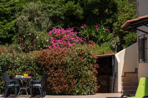 Κήπος έξω από το Villa Festos