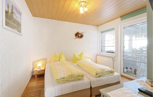 アウエルバッハにあるNice Home In Auerbach-ot Rempesgrn With 4 Bedrooms, Wifi And Outdoor Swimming Poolのギャラリーの写真