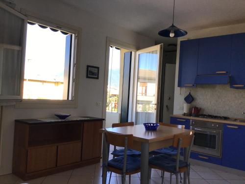 Η κουζίνα ή μικρή κουζίνα στο CASA EZZELINA