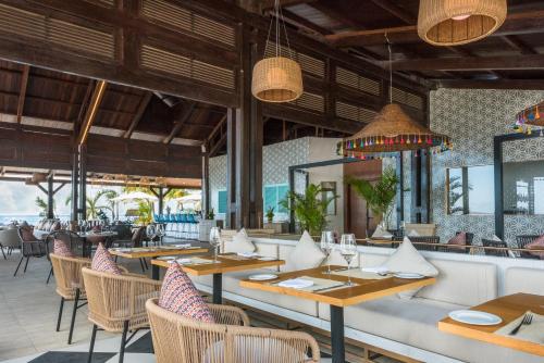 Restaurace v ubytování Le Meridien Ile Maurice
