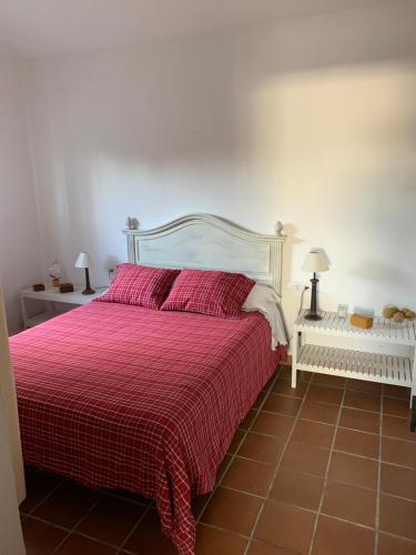 Postel nebo postele na pokoji v ubytování Finca Dos Vientos Tarifa