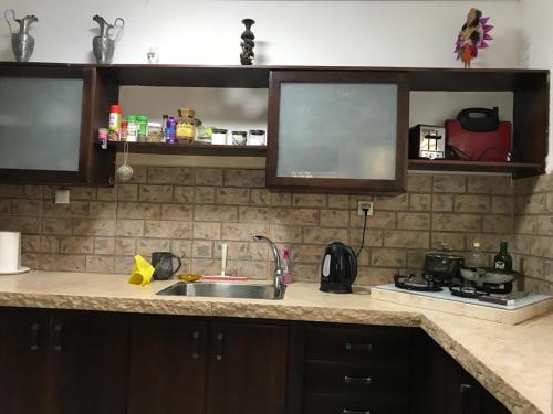 Η κουζίνα ή μικρή κουζίνα στο Panorama Golan נוף הגולן Дом в Галилее