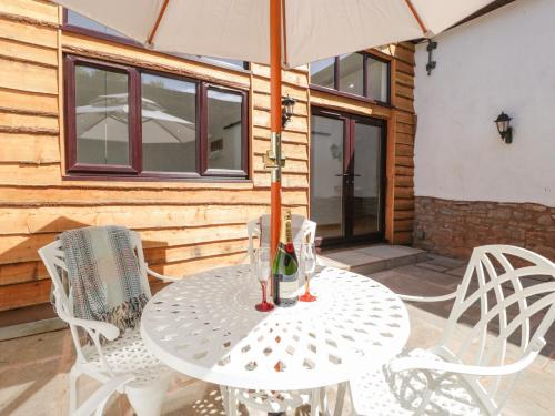 Hillfarrow Hideaway – Photos 2