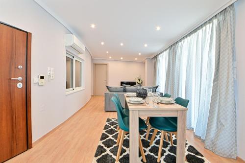 Charming apartment with a sea view terrace (F1)