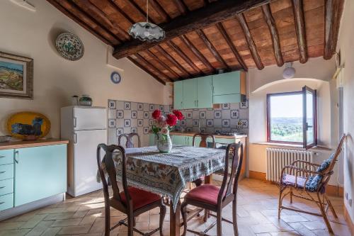 Kuchyň nebo kuchyňský kout v ubytování Agriturismo Il Torriano
