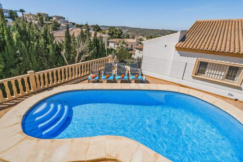 Villa Aneto by Villa Plus