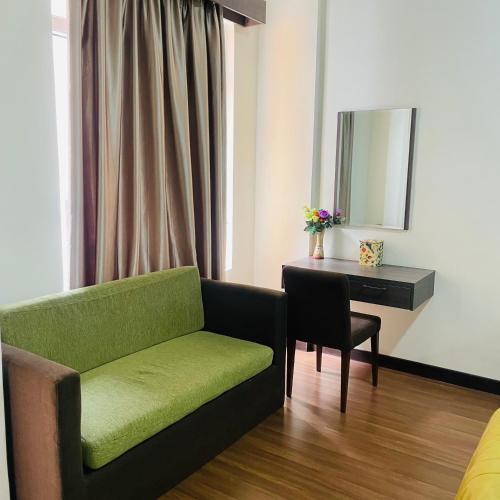 Bayou 1BR Residence – Photos 3