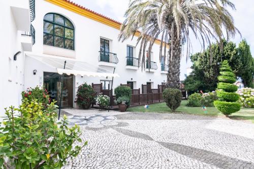 Hotel Dom Vascoにある庭