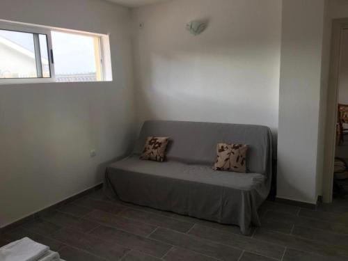 Gallery image of Villa Milovic, 3 appartements les pieds dans l'eau! in Radovići