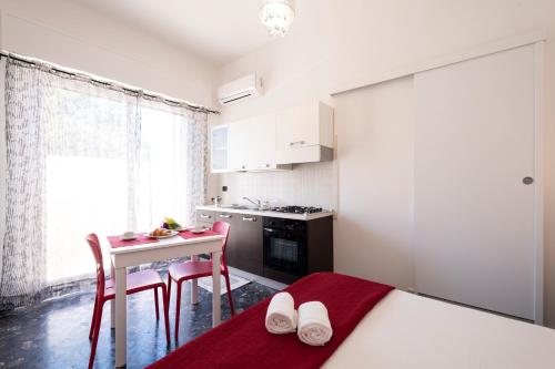 Η κουζίνα ή μικρή κουζίνα στο Case Vacanza La Pajara