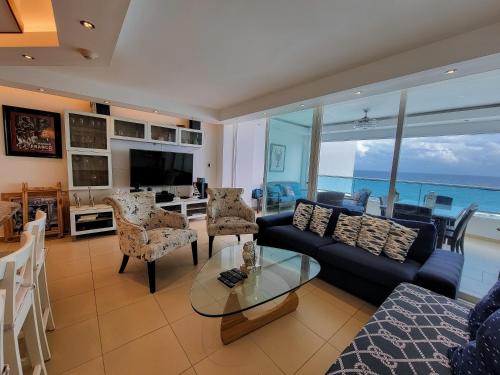 Marbella Juan Dolio Beachfrom - Vayadit Rentals