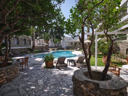 Πισίνα στο ή κοντά στο Galinos Hotel for adults only