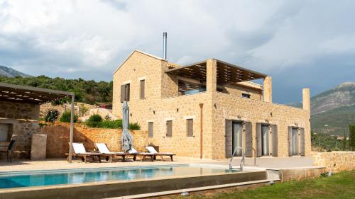 The swimming pool at or close to Kika Residences