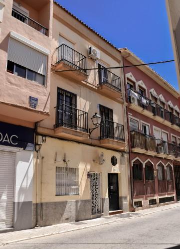 Holidays2Malaga Trinidad renovated 1 bedroom penthouse close to city center