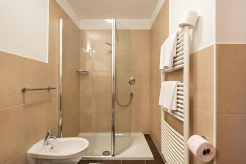 Ένα μπάνιο στο Ferienparadies Sabina Föhre