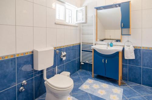 Kúpeľňa v ubytovaní Apartment in Orebic with sea view, terrace, air conditioning, WiFi 114-2