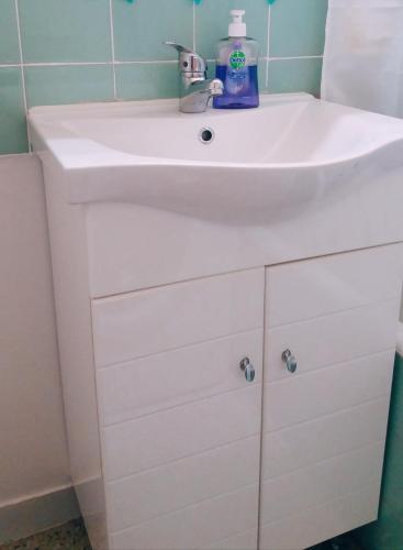 Athens Apartment 1-min Walk to Kato Patissia Metro