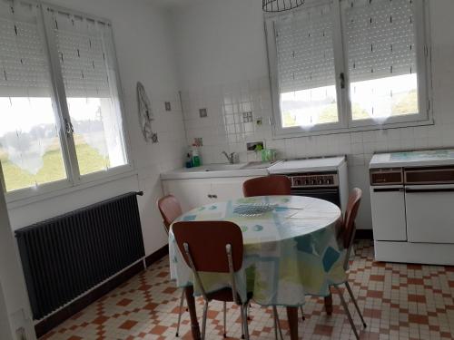 Photo de la galerie de l'établissement Maison de la Devèze, à Mourjou