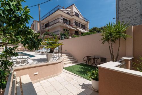 Gallery image of Apartments Villa Magdalena in Trogir