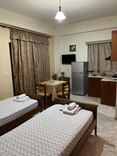 O bucătărie sau chicinetă la Biraci Residence