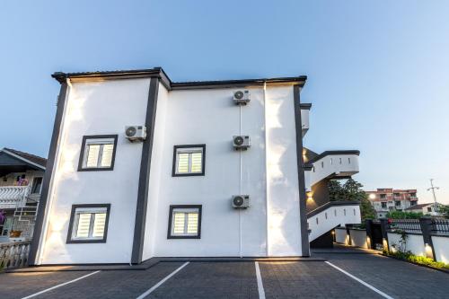Zgrada u kojoj se nalazi apartman