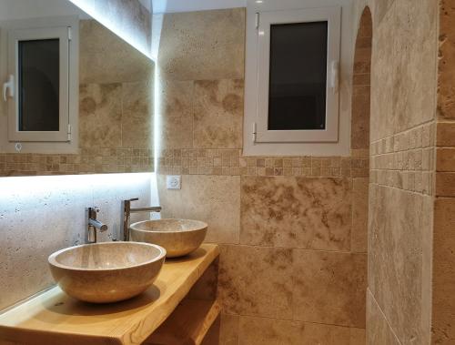 Vonios kambarys apgyvendinimo įstaigoje Domaine U Filanciu - Maison Chiara avec piscine - Centre Corse