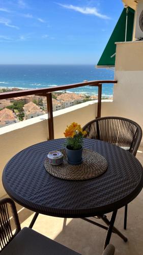 Sea view by Laura