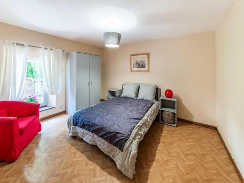Postel nebo postele na pokoji v ubytování Holiday Home in Vielsalm with Private Garden