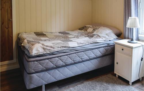 Postel nebo postele na pokoji v ubytování Amazing Home In Vestery With Kitchen