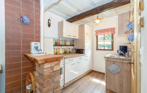Kuchyňa alebo kuchynka v ubytovaní Ferienhaus Heiligenbrunn