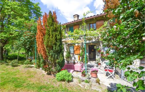Amazing Home In Badia Tedalda With 2 Bedrooms