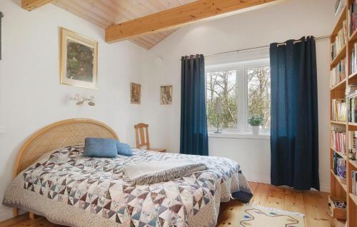 Gallery image of Gorgeous Home In Drottningskär in Karlskrona