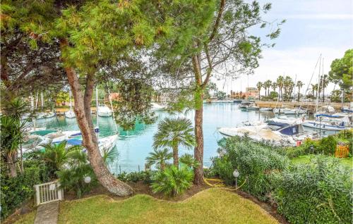 Awesome home in Furnari with 5 Bedrooms and WiFi