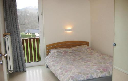 Ліжко або ліжка в номері Amazing Home In Burg-reuland With House A Panoramic View