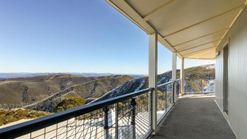 Un balcon sau o terasă la Alpine Heights 18
