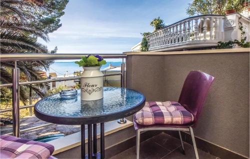 Balkón nebo terasa v ubytování One-Bedroom Apartment In Jesenice