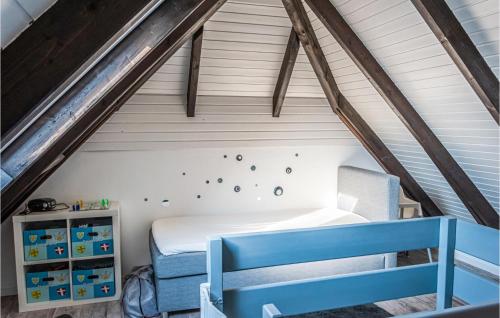 Katil atau katil-katil dalam bilik di Beautiful Apartment In Friedrichskoog Ot Frie