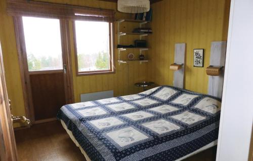 Krevet ili kreveti u jedinici u objektu Awesome Home In Nvekvarn With Kitchen