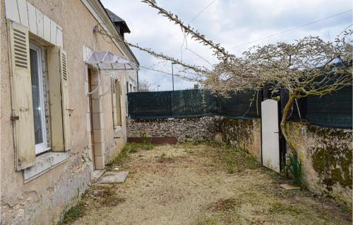 Taman di luar Nice Home In Channay-Sur-Lathan