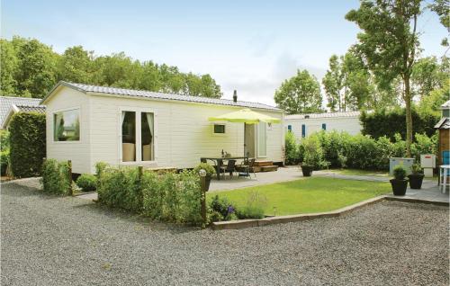 Nice Home In Tzummarum With 3 Bedrooms And Outdoor Swimming Pool