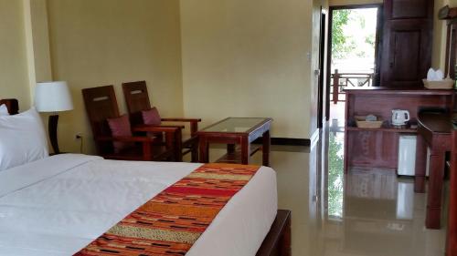 Gallery image of Pon Arena Hotel in Muang Không